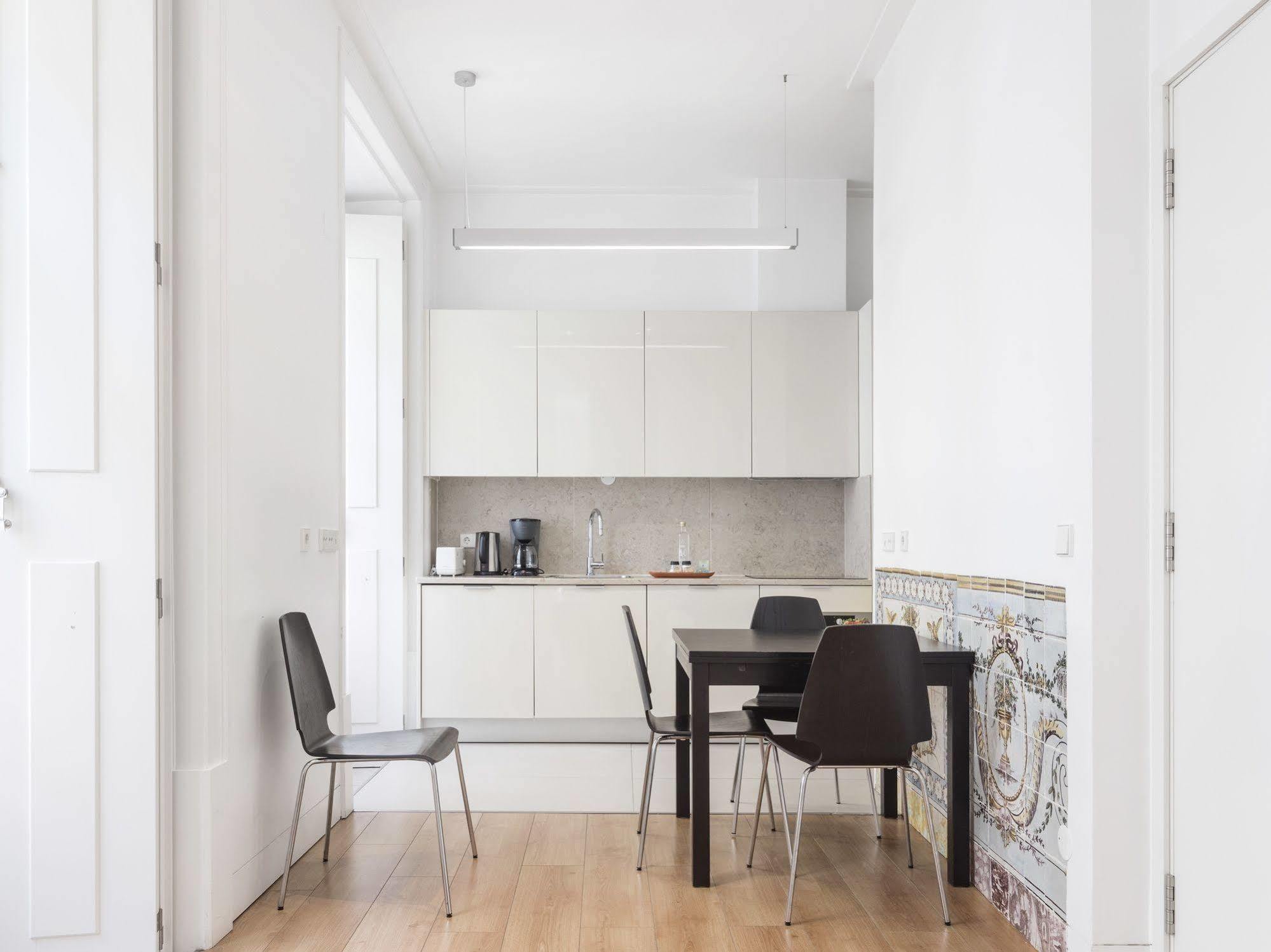 Lisbon Serviced Apartments - Baixa Bagian luar foto